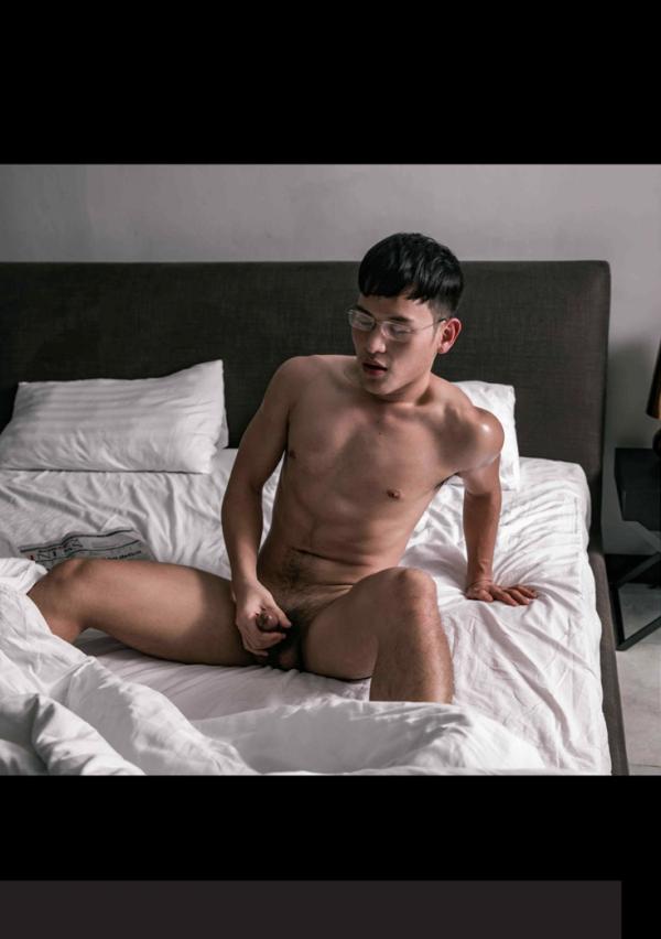 I-AM-MAGAZINE-Issue2.2--I-AM-WIREPULLER-Anawin-ebook